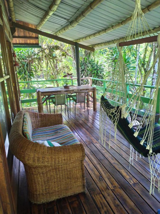 Mindo Eco Chalet Con Rio Y Cascada Exterior foto